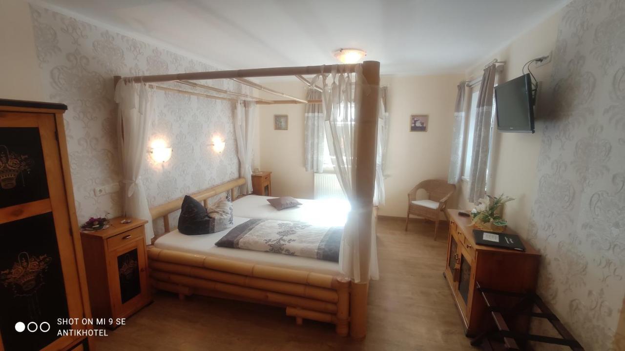 Antikhotel Steinbacher Hof Steinbach am Wald Luaran gambar