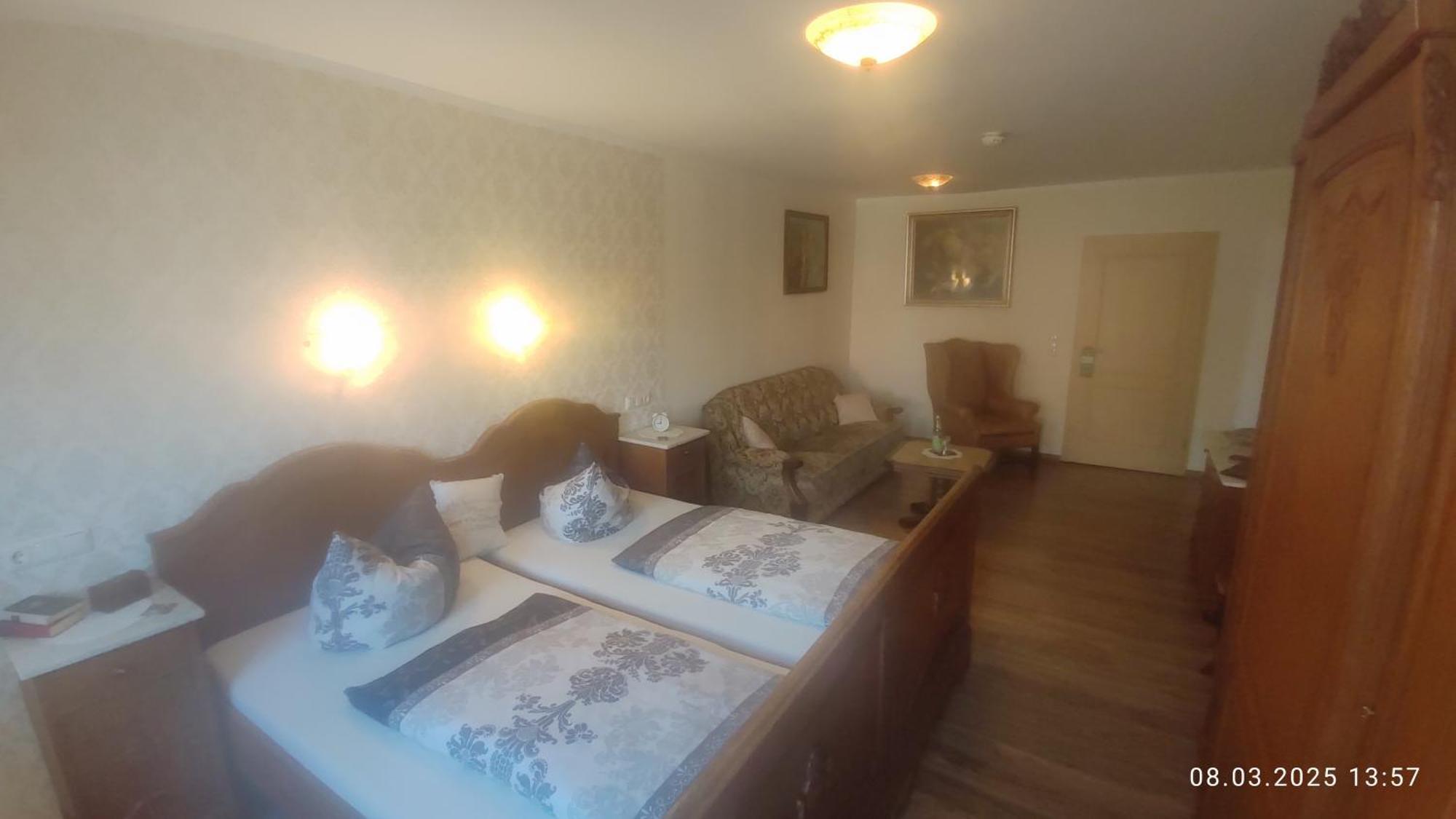 Antikhotel Steinbacher Hof Steinbach am Wald Luaran gambar